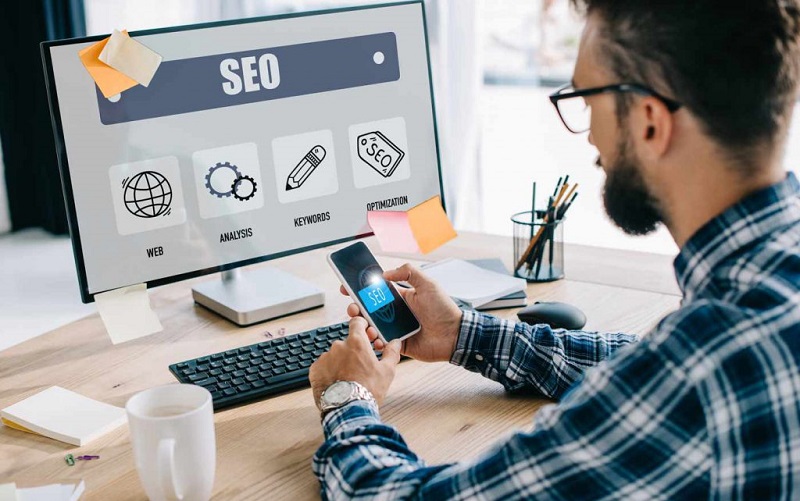 خدمات پشتیبانی سایت
